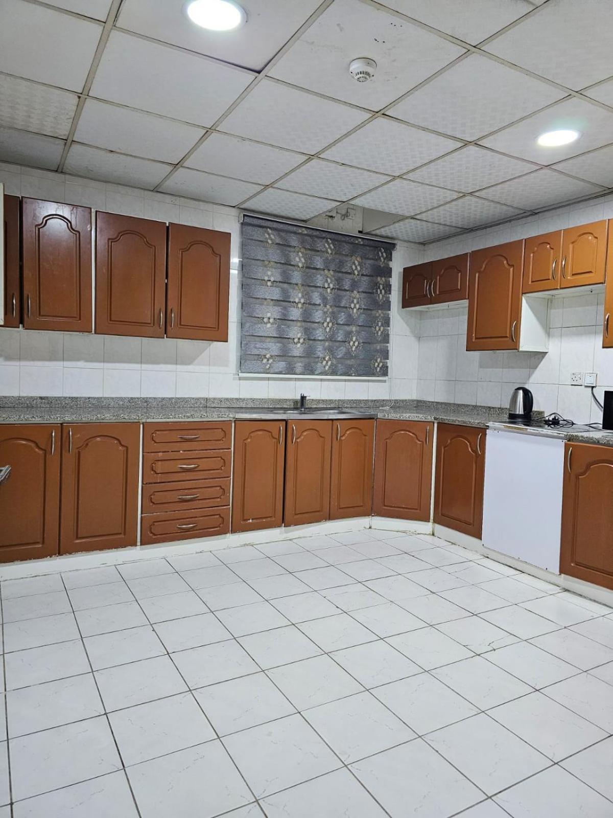 Al Sahab Tower Apartment Манама Екстериор снимка