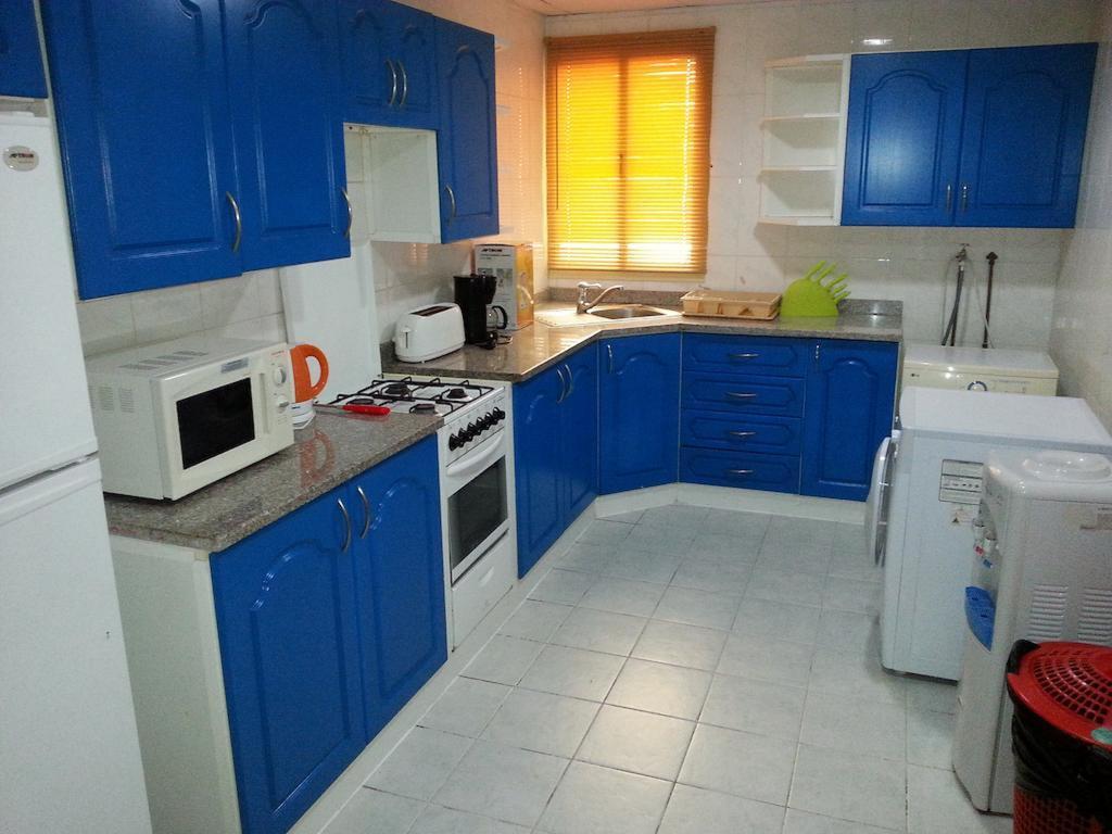Al Sahab Tower Apartment Манама Екстериор снимка